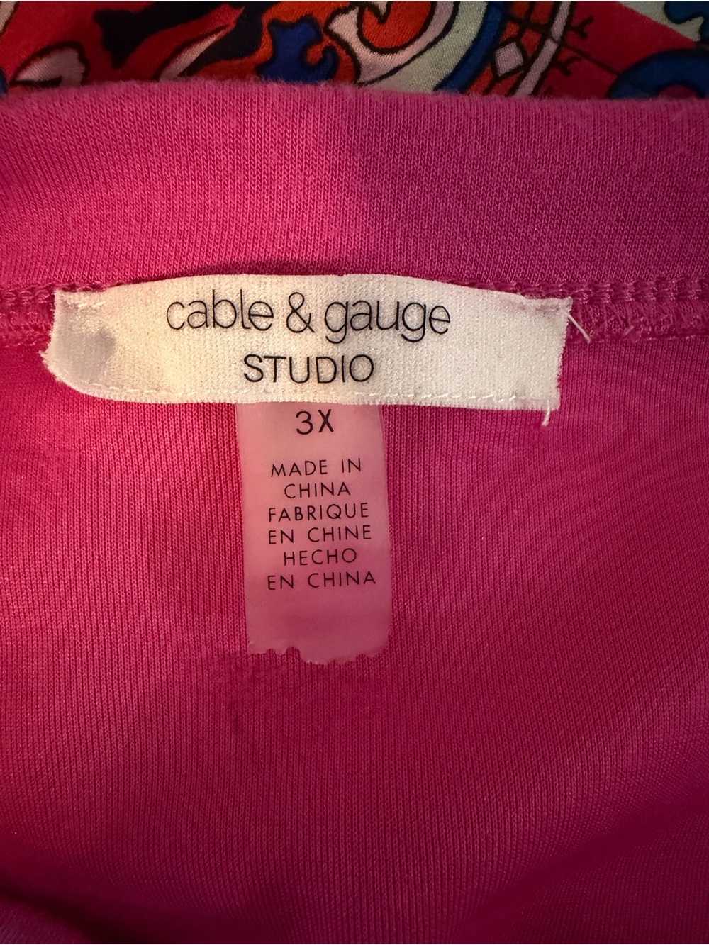 Cable & Gauge Short Sleeve Puff-Sleeve Top - Hot Pink - Picture 2 of 2